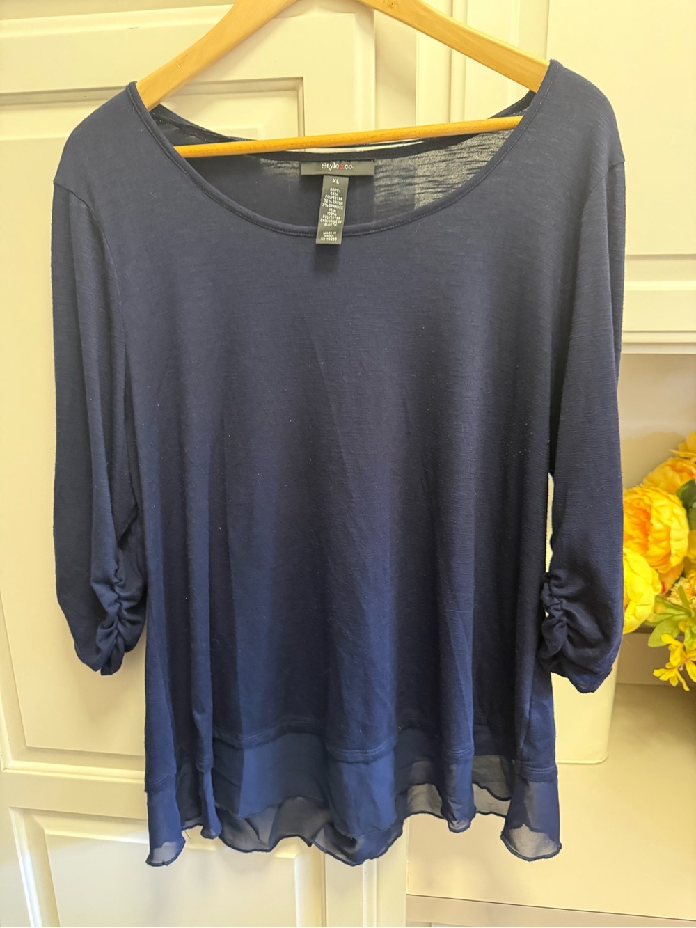 Style & Co. Women's Navy Scoop Neck 3/4 Sleeve Blouse with Sheer Hem